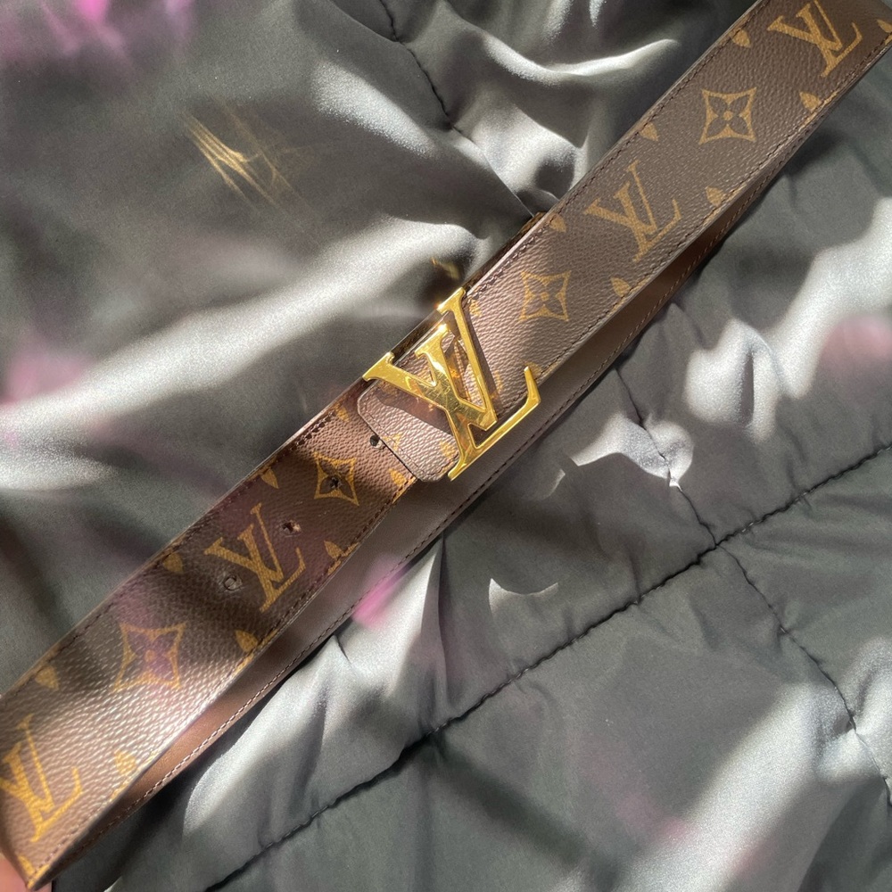 Louis Vuitton Initiales 40MM Reversible Belt - 85/34 . M0323V